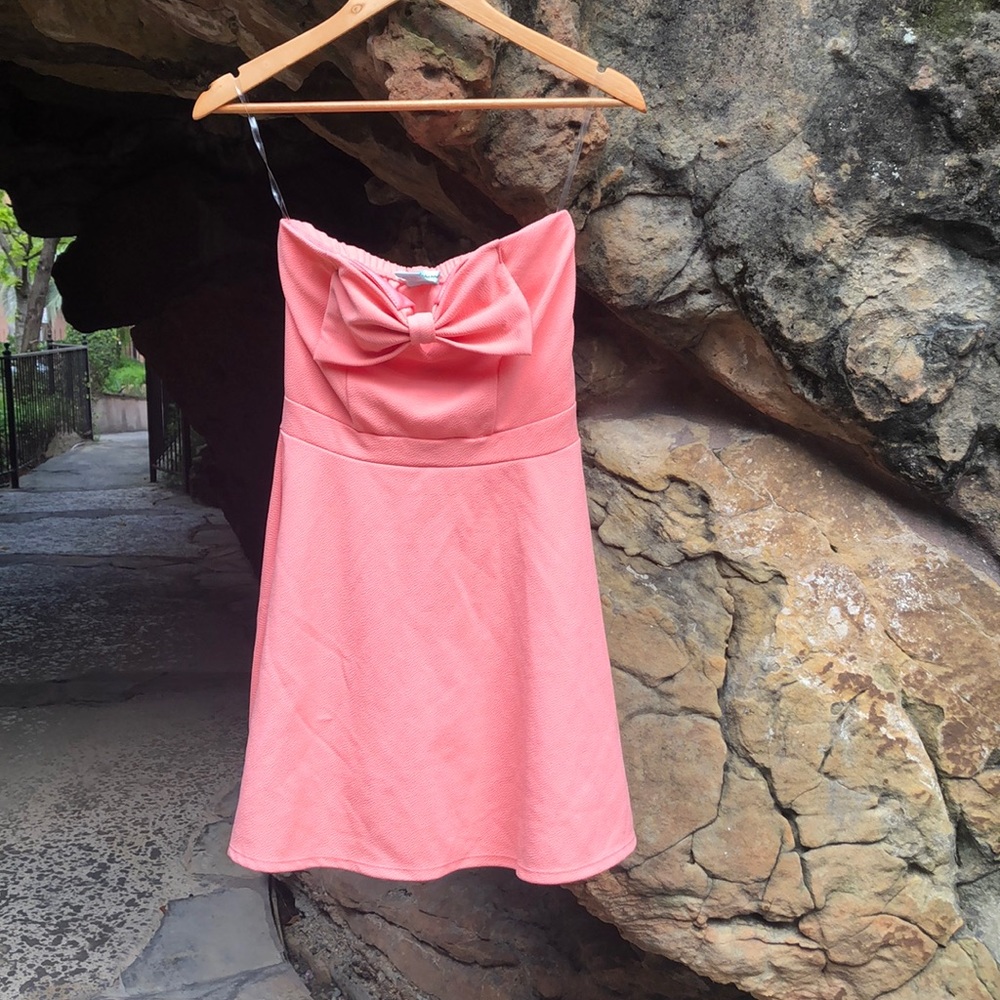 Cute Sleeveless Peach Dress